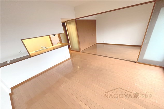 グラン・アベニュー名駅 リビング