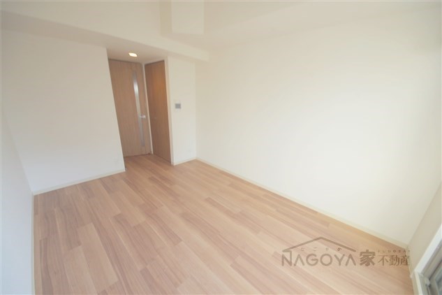 プレサンス金山デュアル ベッドルーム