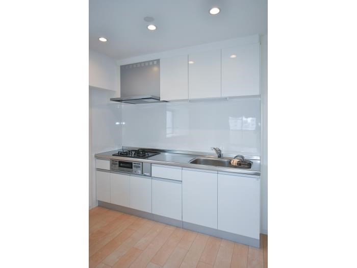 アーバンラフレ志賀5号棟 キッチン