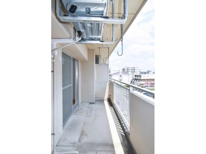 アーバンラフレ志賀5号棟 ベランダ