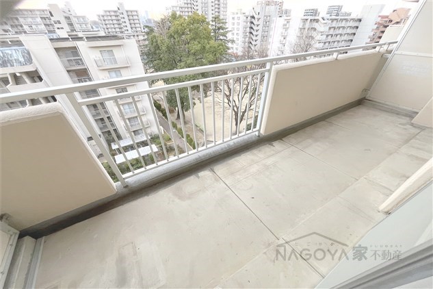 アーバンラフレ志賀1号棟 ベランダ