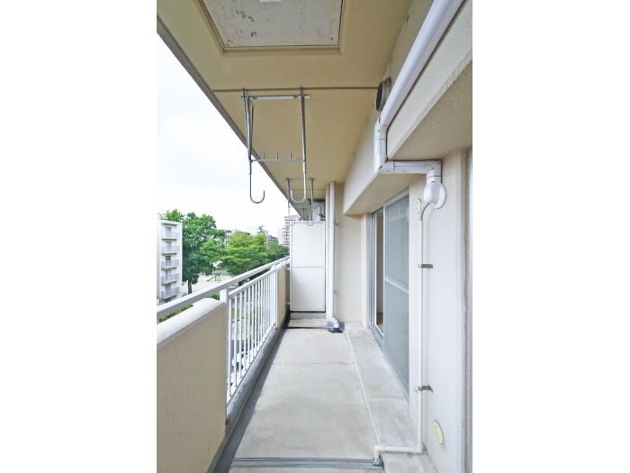 アーバンラフレ志賀1号棟 ベランダ