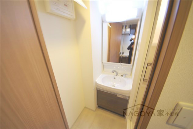 プレサンスジェネ丸の内 その他2