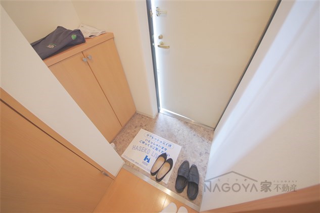 リアライズ沢下町Ⅱ 玄関