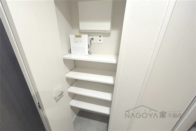 ザ・レジデンスパーク栄 玄関