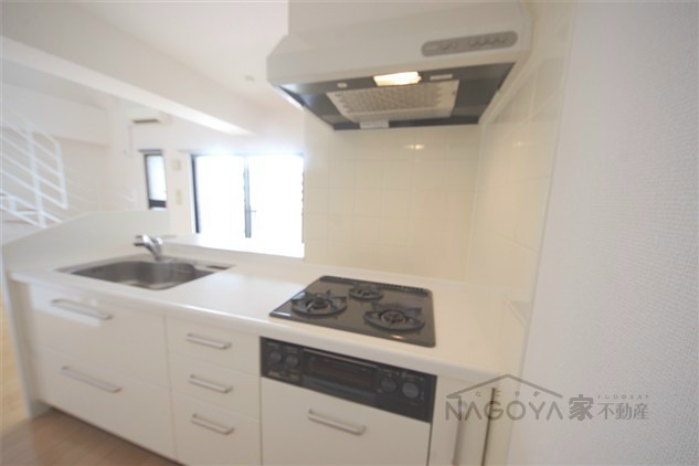 スタジオスクエア泉 キッチン