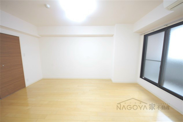 スタジオスクエア泉 ベッドルーム