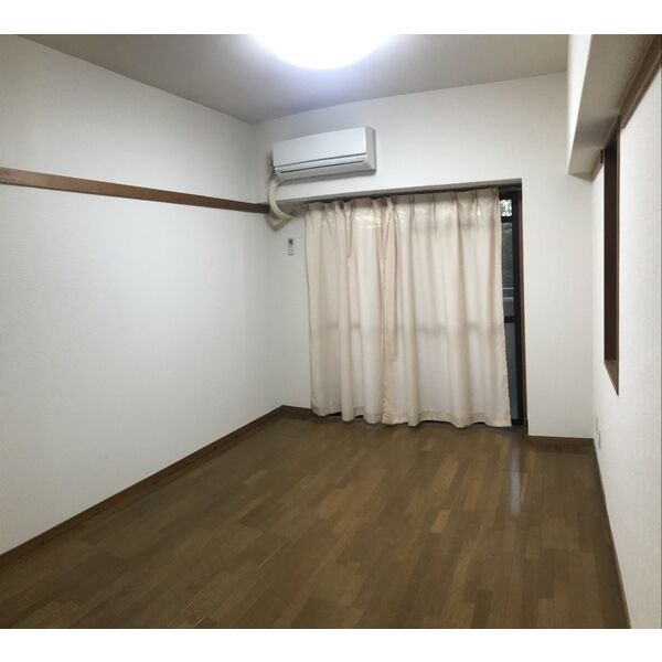 FULLHOUSE　YAGOTO リビング