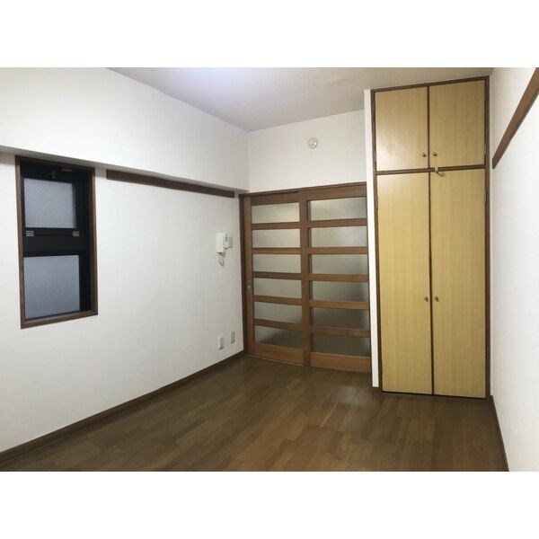 FULLHOUSE　YAGOTO ベッドルーム