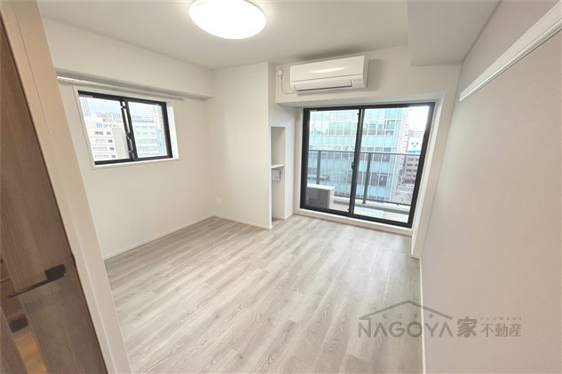 クレヴィスタ名駅南 リビング