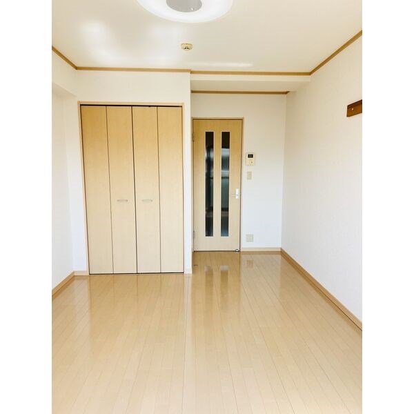 プレザント吹上 ベッドルーム