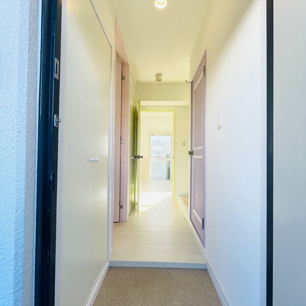 メゾン幅下 玄関