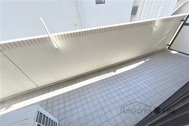 ヒルトップハウス ベランダ