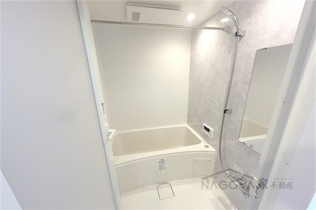 シーズンフラッツ今池NORTH 風呂画像