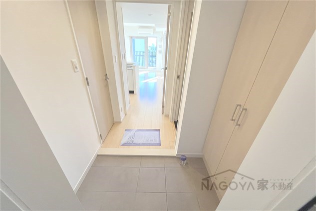 エディアン千種 玄関