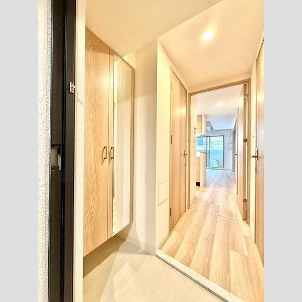 エスプレイス名古屋神宮前 玄関