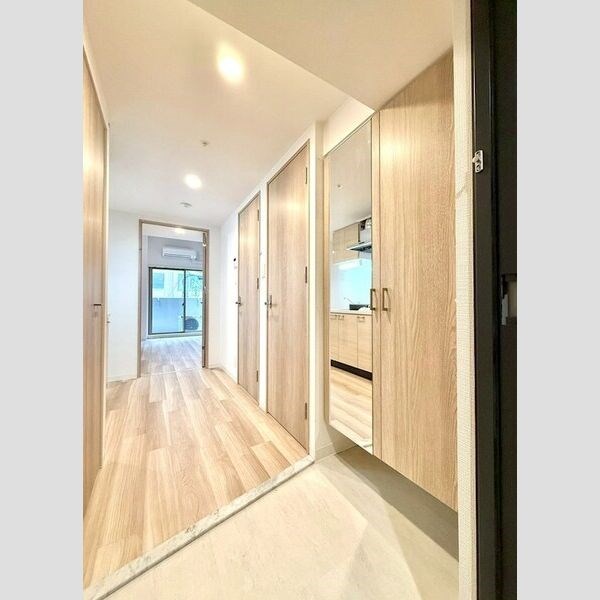 エスプレイス名古屋神宮前 玄関