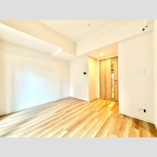 エスプレイス名古屋神宮前 リビング