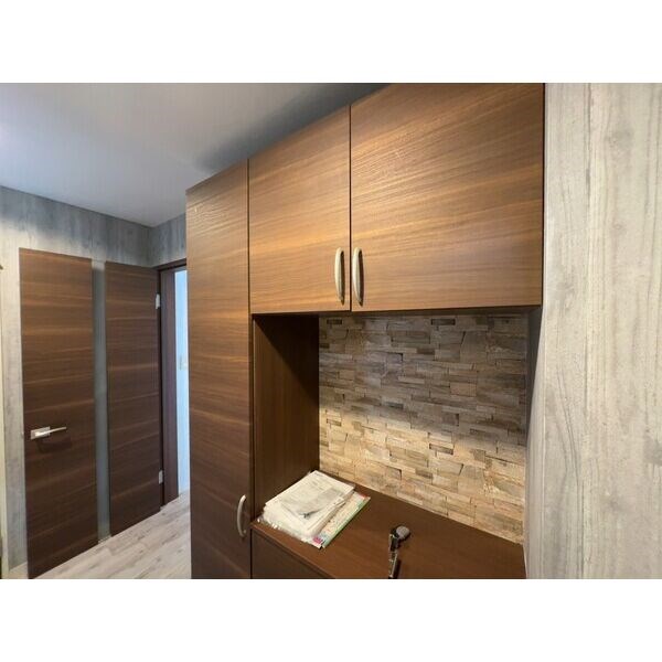 南山ハイツ 玄関