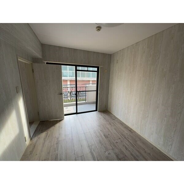 南山ハイツ ベッドルーム