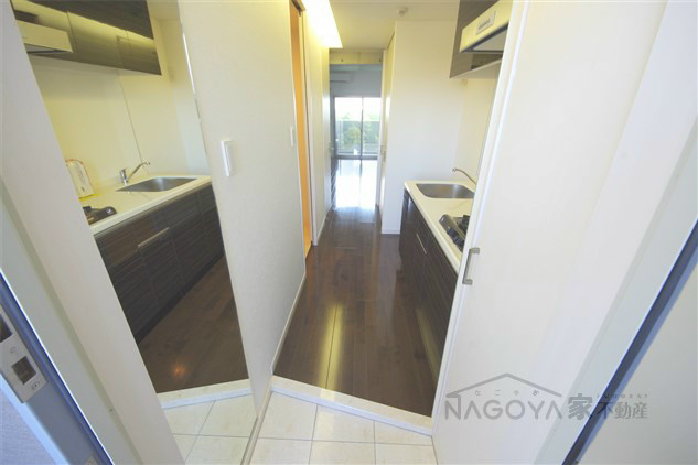 ルヴェール吹上 玄関