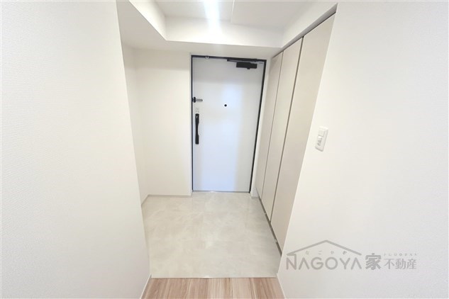 S-RESIDENCE高岳ardent 玄関