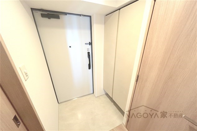 S-RESIDENCE高岳ardent 玄関