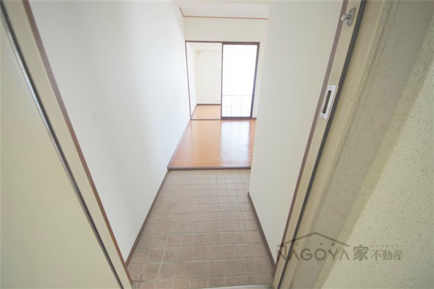 パークサイドメゾン伏見 玄関