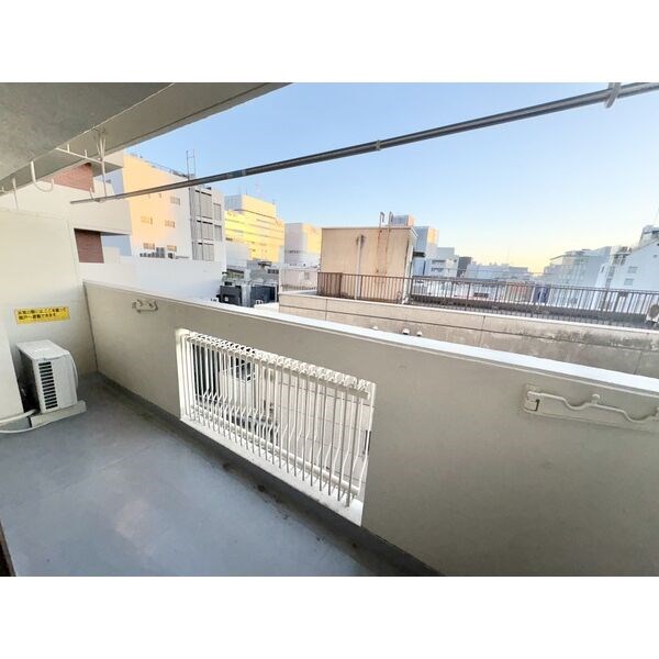 ロータリーマンション栄 ベランダ