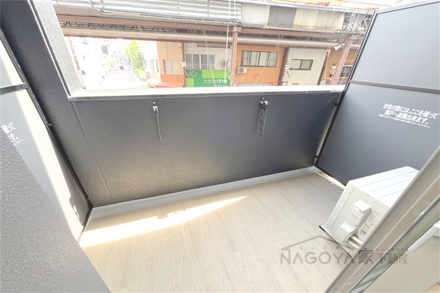 プレサンス名古屋ルーカス ベランダ