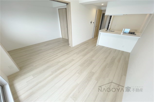 プレサンス太閤通ファシール リビング