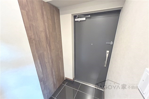 C・P・Pure隼人町 玄関