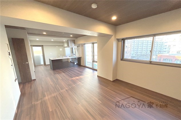 C・P・Pure隼人町 リビング