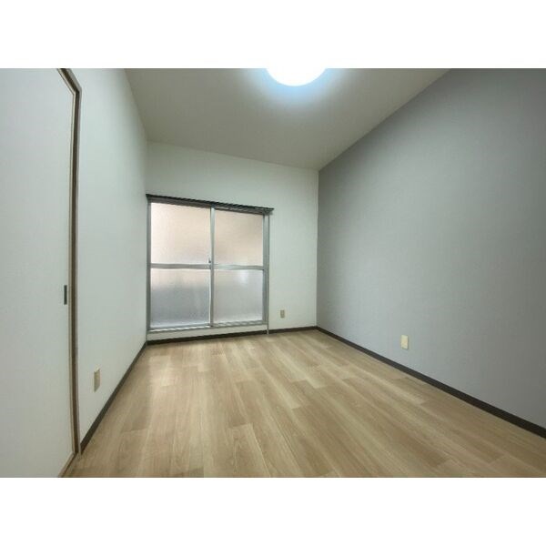 コーラル志賀 ベッドルーム