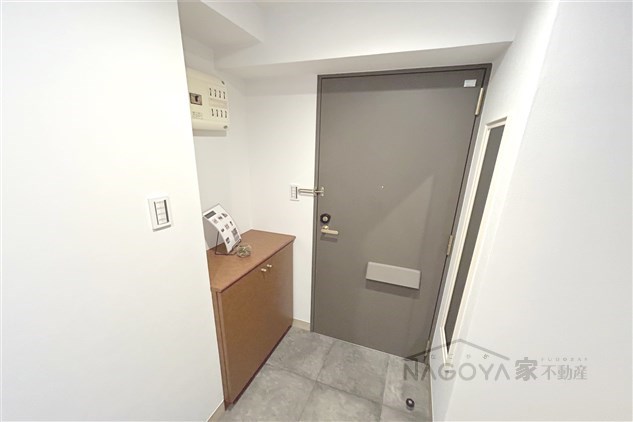 ディオケネス 玄関