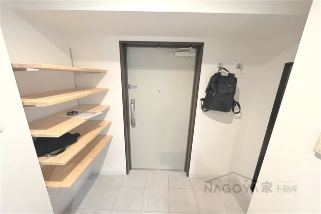 KDXレジデンス今池 玄関