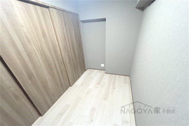 メイクスアート新栄Ⅲ ベッドルーム