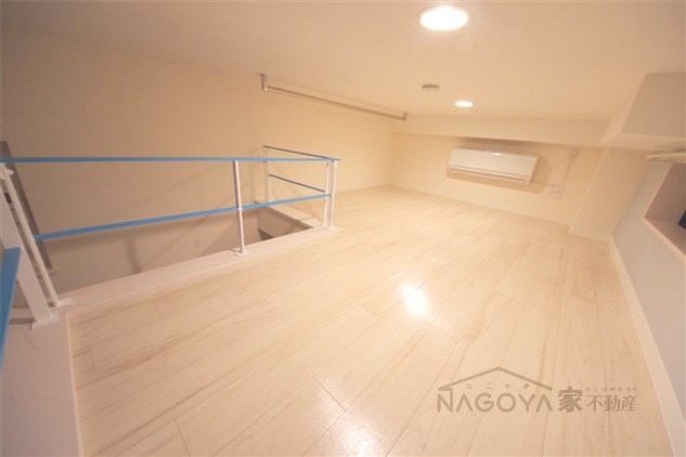 Ｓｈａｍｒｏｃｋ ベッドルーム