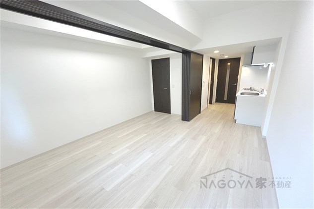 エステムコート名古屋TWIN EAST リビング