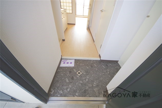 MAISON elbloc 玄関