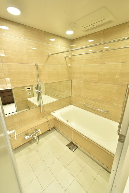 ブリリアタワー名古屋グランスイート 風呂画像