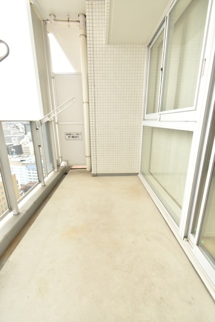 ブリリアタワー名古屋グランスイート ベランダ