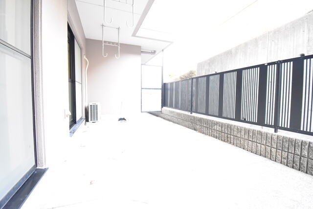 エストマール川名 ベランダ