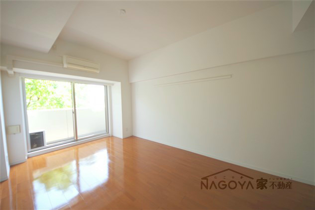 プレディアスタイル白川公園 リビング