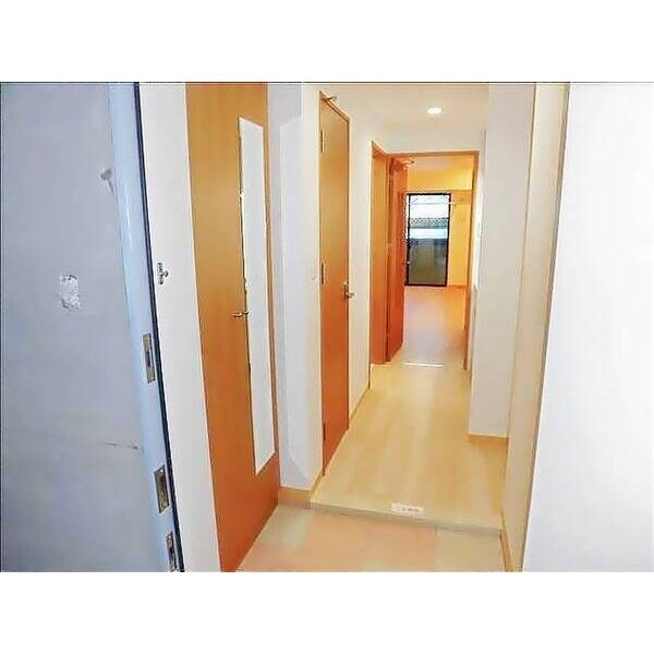 Raffine名駅南 玄関