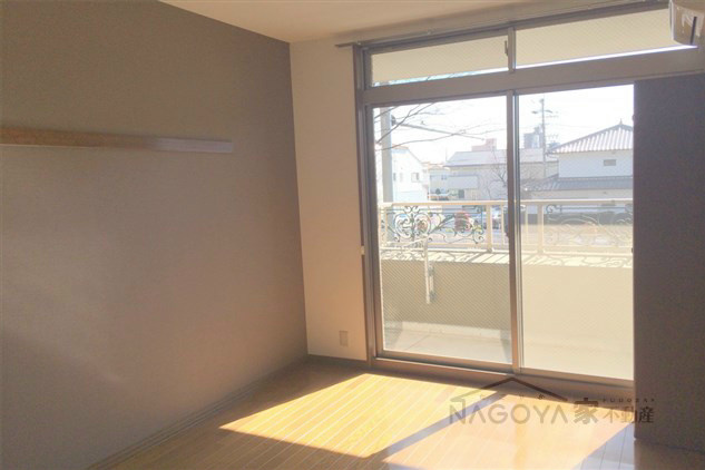 ＦＪ日進通 リビング