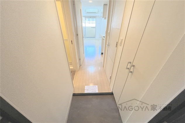 プレサンスＮＡＧＯＹＡ桜通ビッグビート 玄関