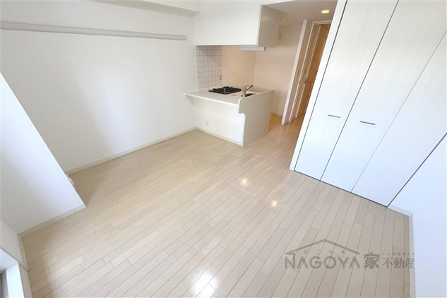 プレサンスＮＡＧＯＹＡ桜通ビッグビート リビング