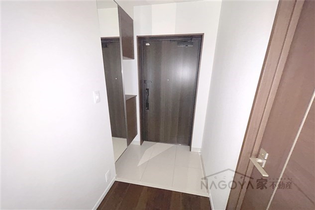 サンメールIMAIKE 玄関