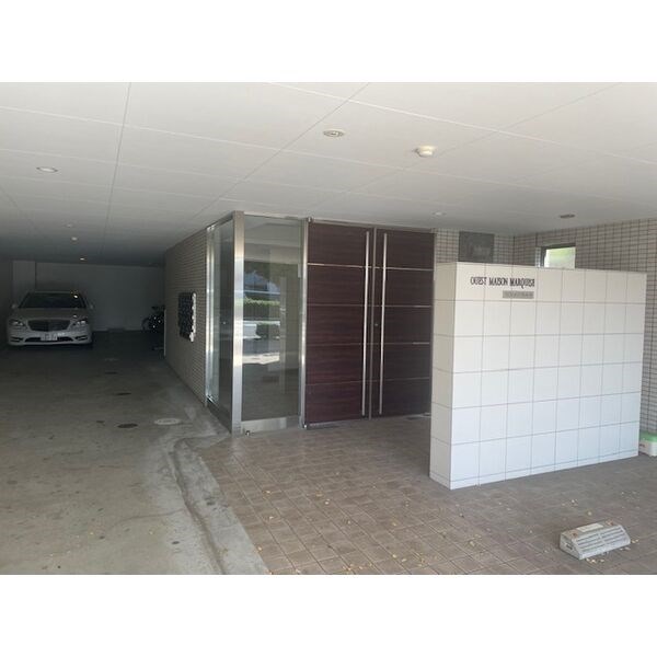 ウェスト　メゾン　マルキーズ その他外観1